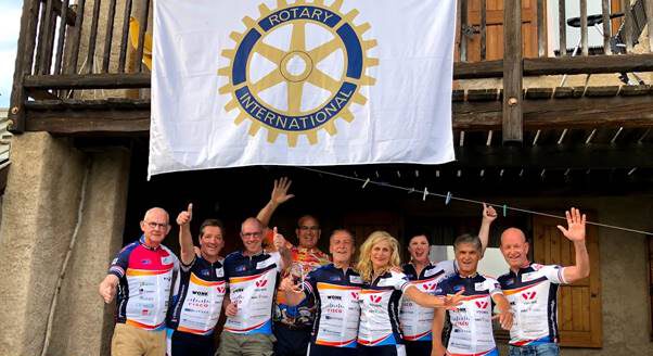 Rotary Uphill Waalwijk fietsteam - opgeven is geen optie - Dupal bedrijfskleding