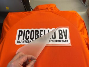 logo bedrukking bedrijfskleding Waalwijk.